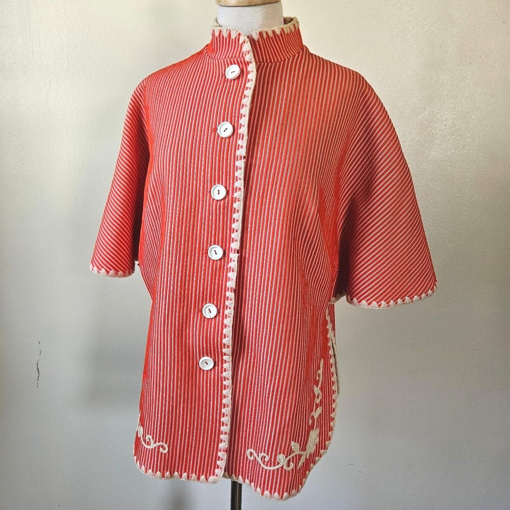 Vintage 70s Boulevard Room‎ Striped Orange Polyester Crochet Edge Poncho Top M